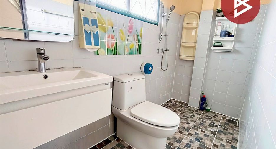 For sale 3 bedrooms house in Lam Luk Ka, Pathum Thani