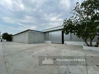 À louer entrepôt à Si Racha, Chonburi