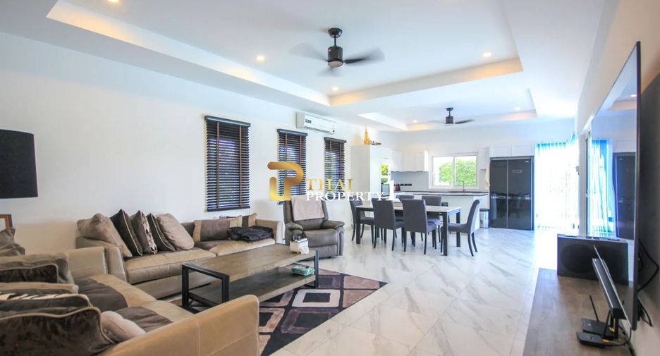 For sale 3 bedrooms villa in Hua Hin, Prachuap Khiri Khan