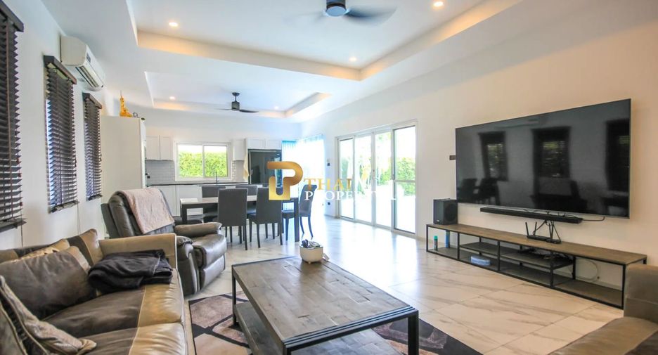 For sale 3 bedrooms villa in Hua Hin, Prachuap Khiri Khan