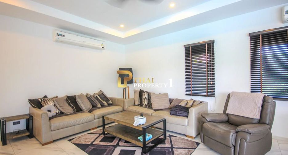 For sale 3 bedrooms villa in Hua Hin, Prachuap Khiri Khan