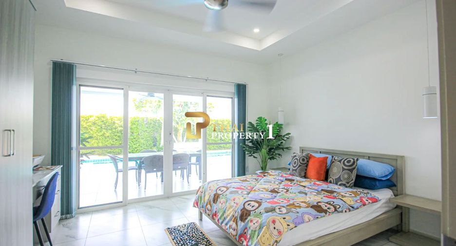 For sale 3 bedrooms villa in Hua Hin, Prachuap Khiri Khan