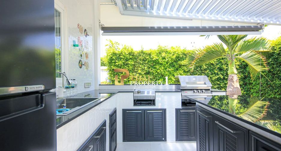 For sale 3 bedrooms villa in Hua Hin, Prachuap Khiri Khan