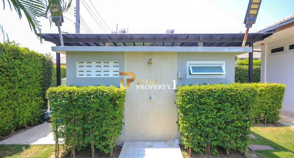 For sale 3 bedrooms villa in Hua Hin, Prachuap Khiri Khan