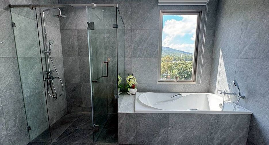 For sale 3 ベッドルーム condo in Mueang Chiang Mai, Chiang Mai