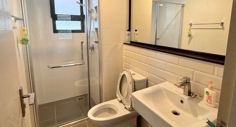 For sale 4 bedrooms house in Mueang Nonthaburi, Nonthaburi