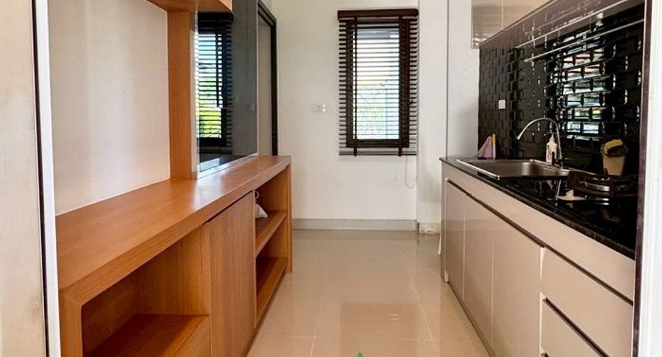 For sale 4 bedrooms house in Mueang Nonthaburi, Nonthaburi