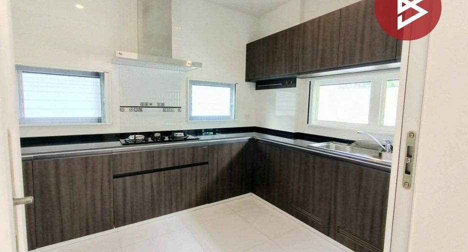 À vendre 4 chambres maison à Bang Khun Thian, Bangkok