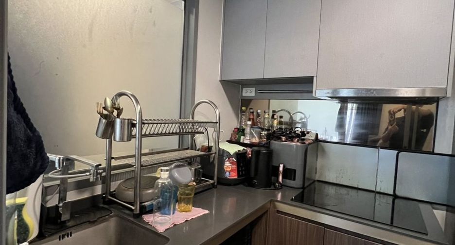 For sale 1 bed condo in Watthana, Bangkok