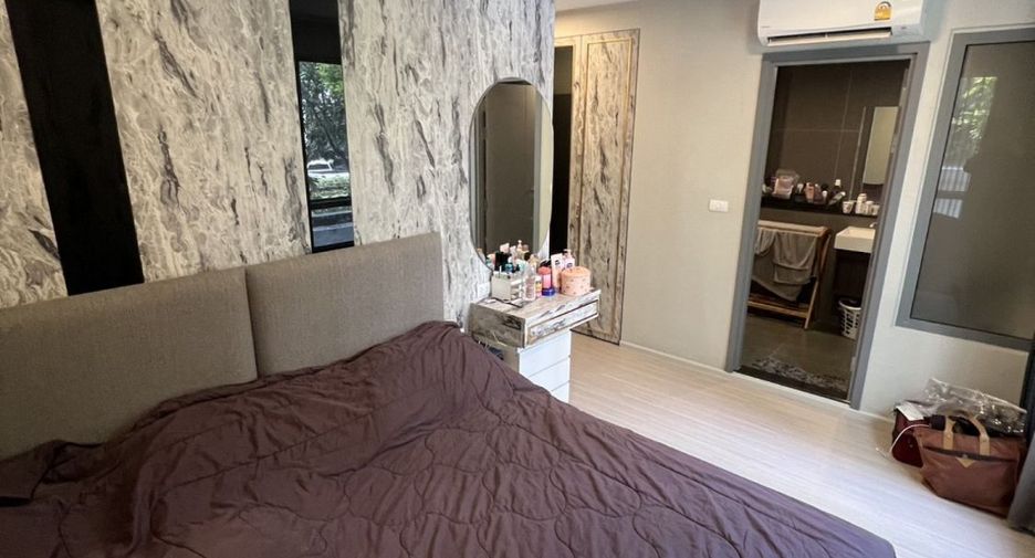 For sale 1 bed condo in Watthana, Bangkok