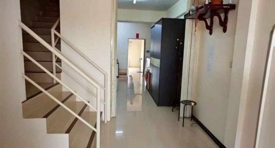 For sale 6 bedrooms retail Space in Thanyaburi, Pathum Thani