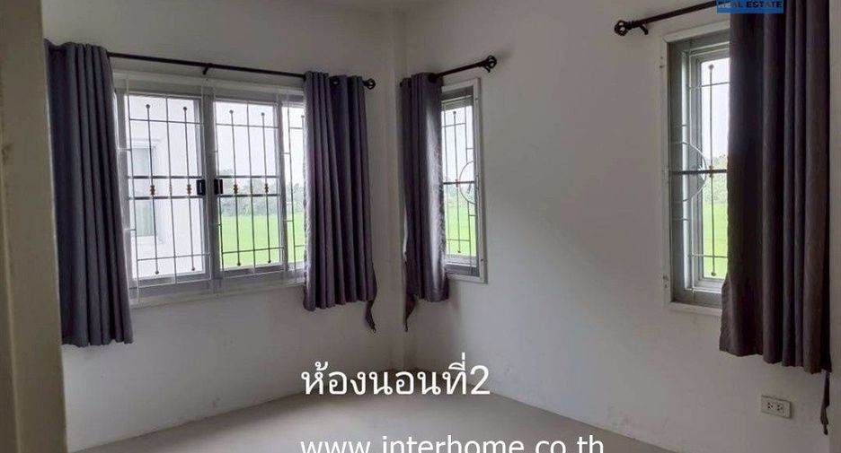 For sale 3 bedrooms townhouse in Lat Krabang, Bangkok