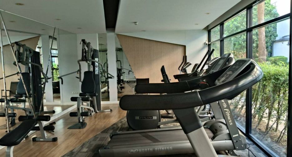 For sale 1 bed condo in Saphan Sung, Bangkok