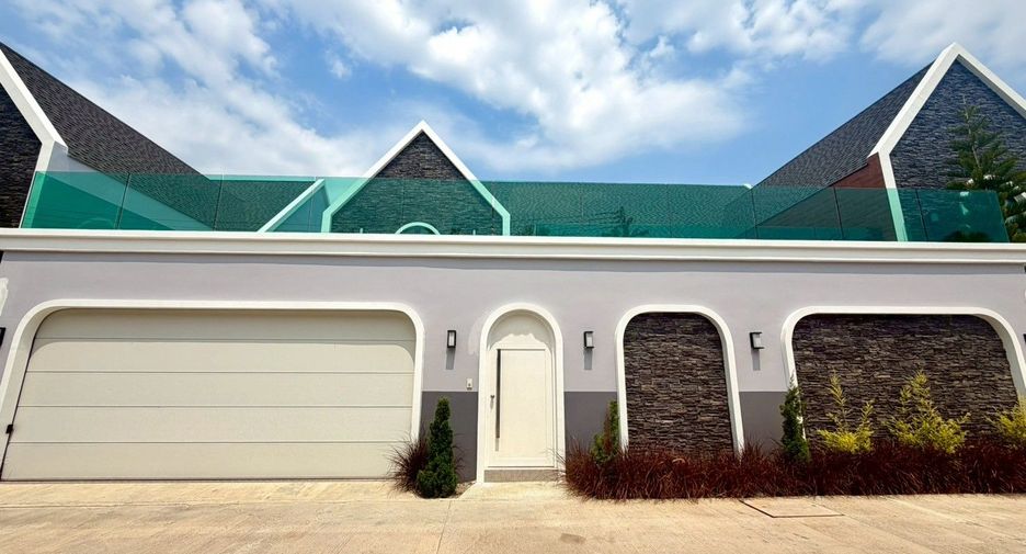 For sale 4 ベッドルーム house in East Pattaya, Pattaya