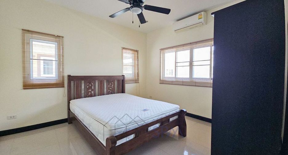 À louer 3 chambres villa à Hua Hin, Prachuap Khiri Khan