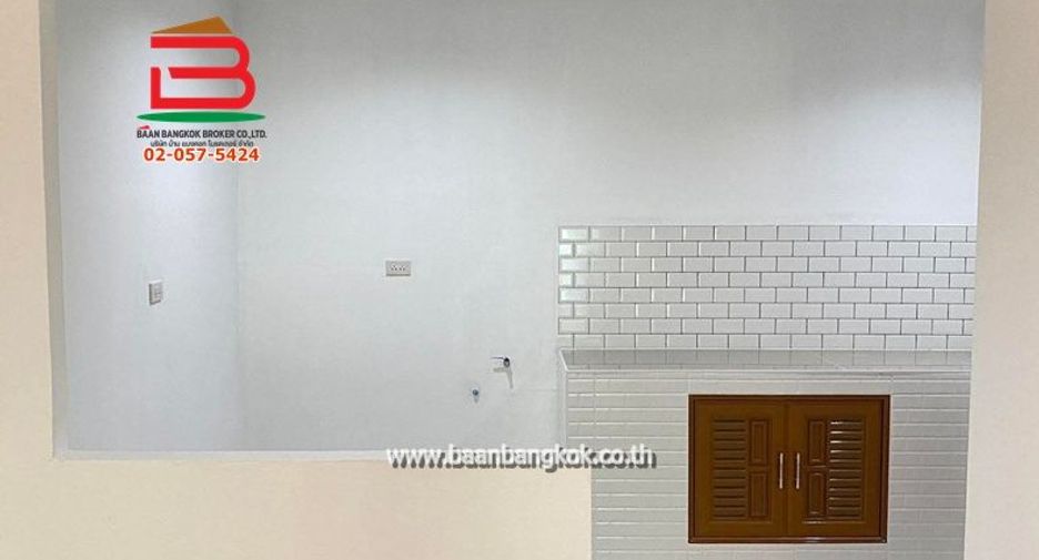 For sale 2 ベッドルーム townhouse in Chatuchak, Bangkok