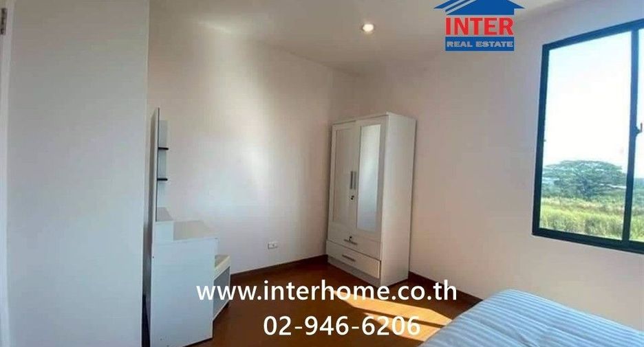 For sale 2 bedrooms townhouse in Thanyaburi, Pathum Thani