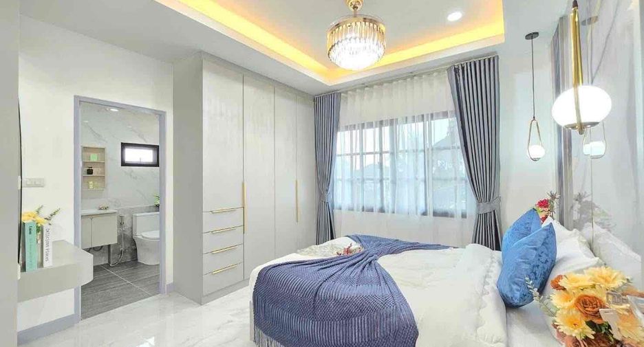For sale 4 bedrooms villa in Bang Lamung, Chonburi
