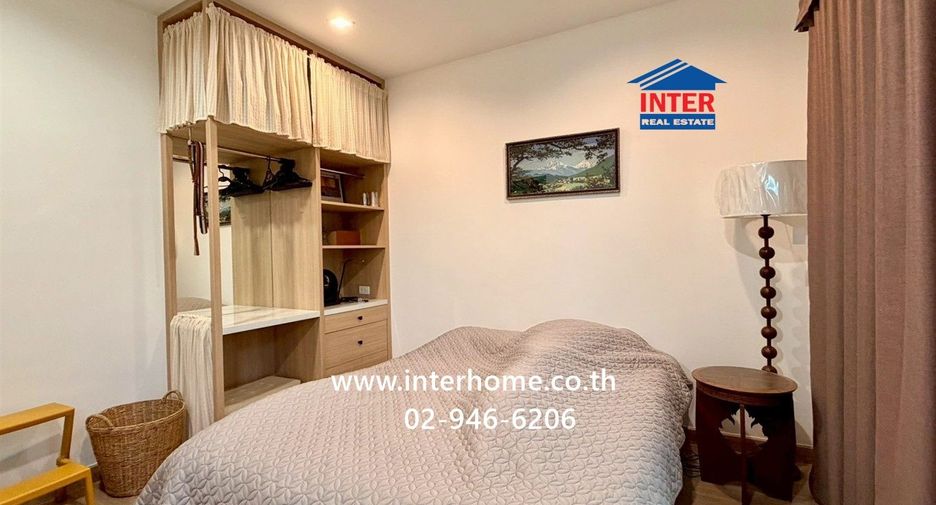 For sale 3 bedrooms townhouse in Lat Phrao, Bangkok