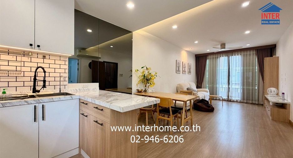 Reihenhaus zum Kauf mit 3 Zimmer in Lat Phrao, Bangkok
