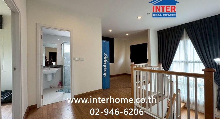For sale 3 bedrooms house in Mueang Pathum Thani, Pathum Thani
