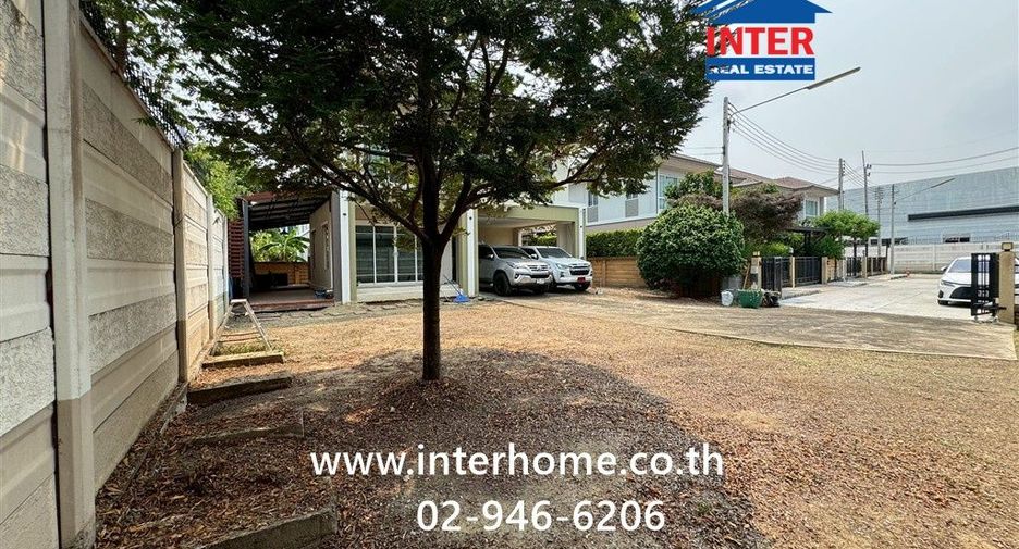For sale 3 bedrooms house in Mueang Pathum Thani, Pathum Thani