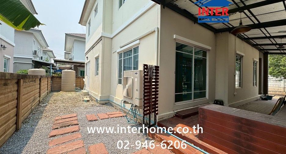 For sale 3 bedrooms house in Mueang Pathum Thani, Pathum Thani