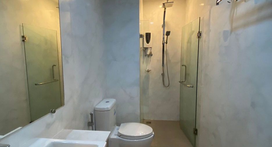 For rent 2 bedrooms condo in Mueang Chiang Mai, Chiang Mai