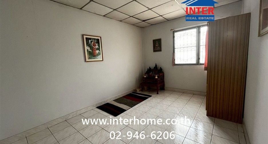 Casa adosada en venta de 2 habitaciones en Khan Na Yao, Bangkok