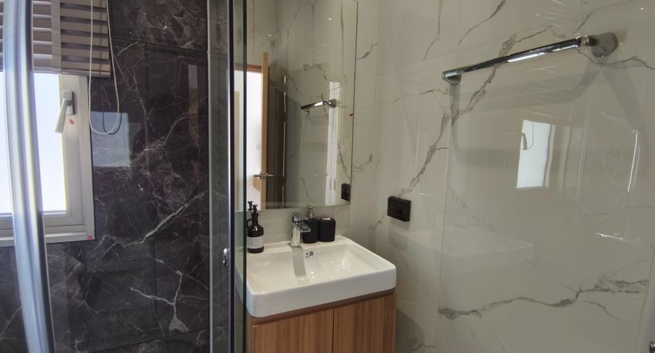 À vendre 3 chambres villa à Bang Lamung, Chonburi