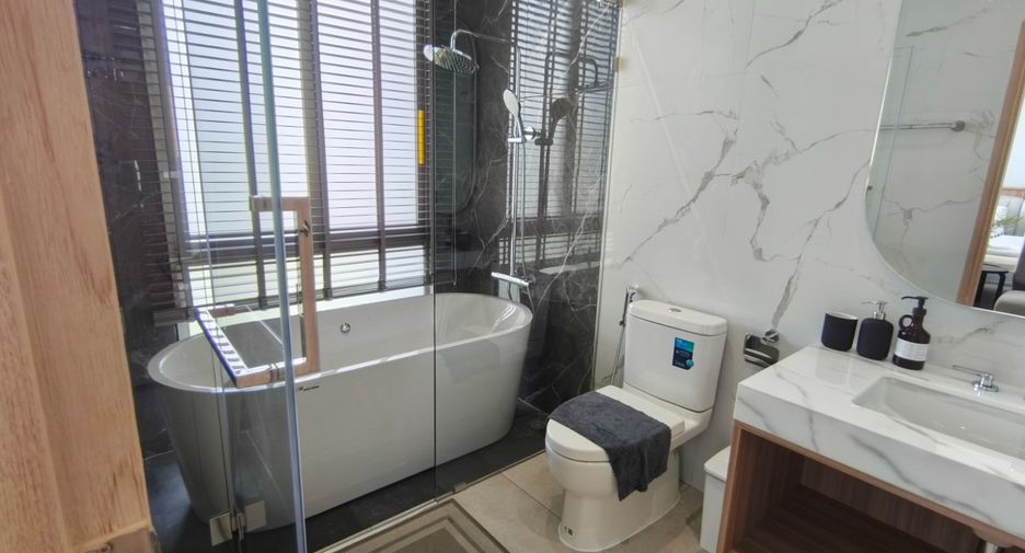 À vendre 3 chambres villa à Bang Lamung, Chonburi