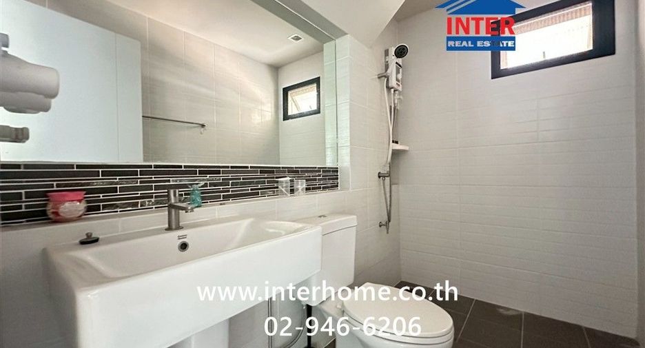 Casa en venta de 4 habitaciones en Bang Yai, Nonthaburi