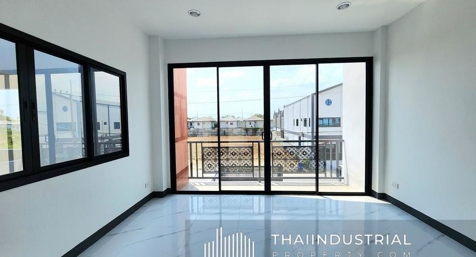 Аренда и продажа склад в Khlong Luang, Патумтани
