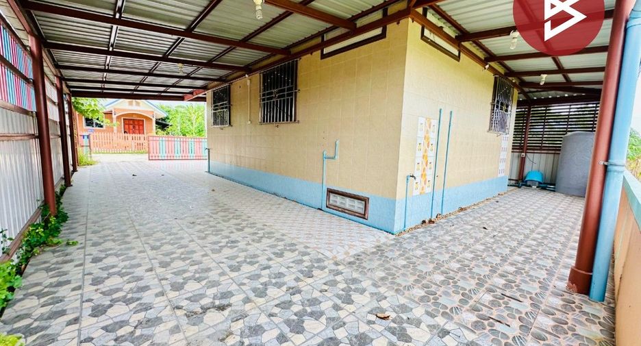 Haus zum Kauf mit 1 Zimmer in Ban Phaeo, Samut Sakhon