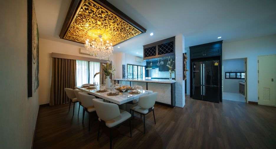 For rent 4 bedrooms house in San Sai, Chiang Mai