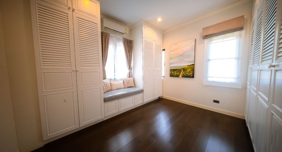 For rent 4 bedrooms house in San Sai, Chiang Mai