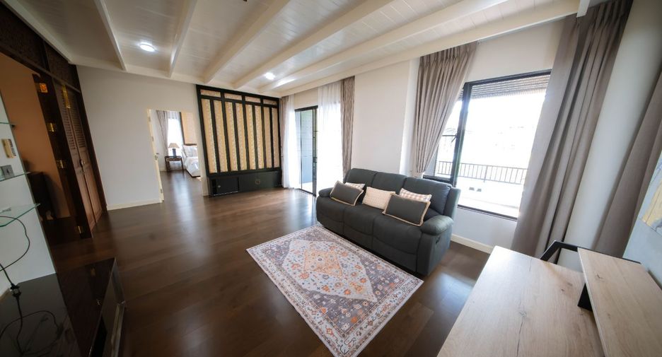 For rent 4 bedrooms house in San Sai, Chiang Mai