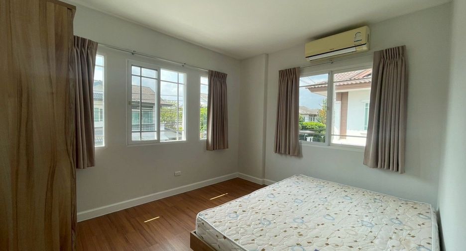 Casa en alquiler de 3 habitaciones en Mueang Chiang Mai, Chiang Mai