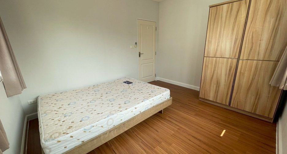 Casa en alquiler de 3 habitaciones en Mueang Chiang Mai, Chiang Mai