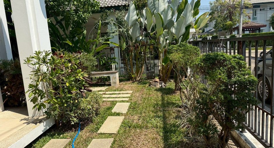Casa en alquiler de 3 habitaciones en Mueang Chiang Mai, Chiang Mai