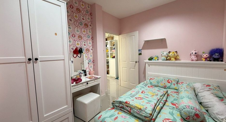 For sale 4 bedrooms house in Muang Nan, Nan