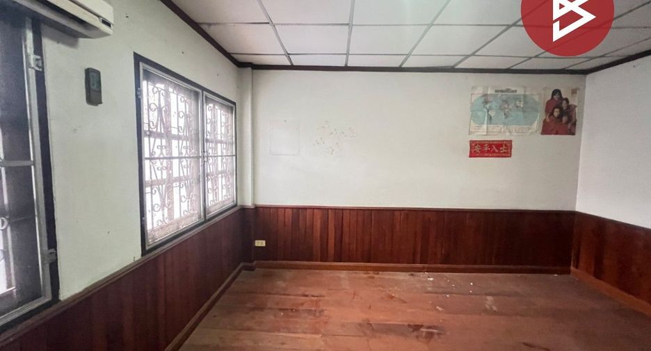 Casa adosada en venta de 4 habitaciones en Rat Burana, Bangkok