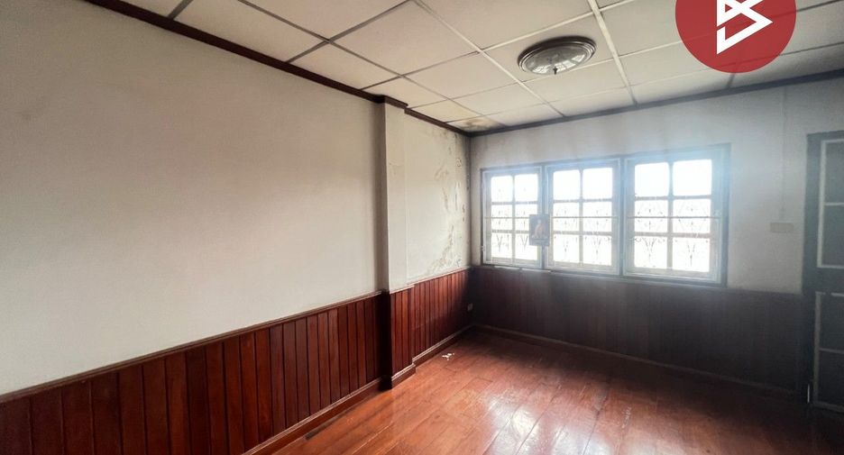 Casa adosada en venta de 4 habitaciones en Rat Burana, Bangkok