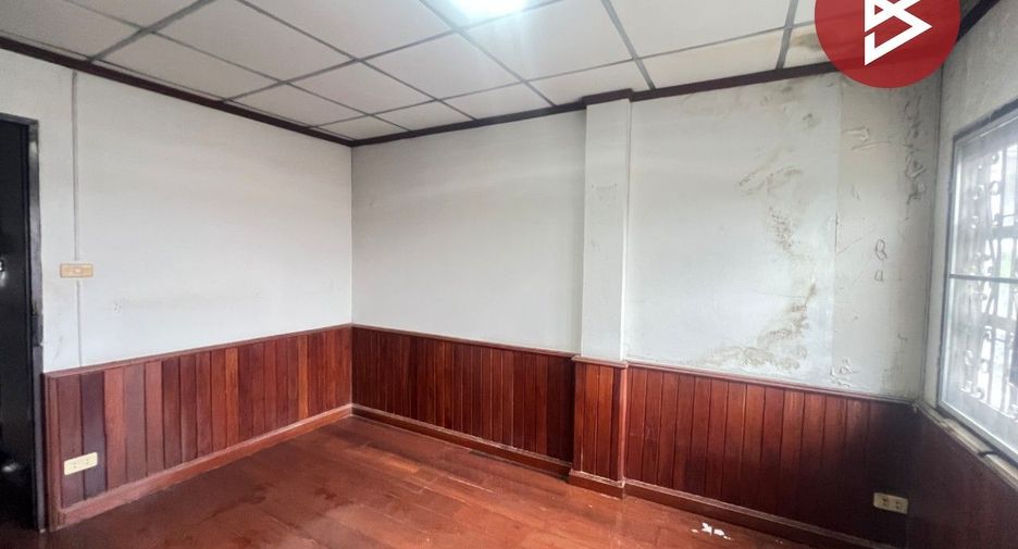 Casa adosada en venta de 4 habitaciones en Rat Burana, Bangkok