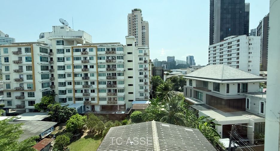 ขาย 2 ห้องนอน คอนโด ใน วัฒนา, กรุงเทพฯ