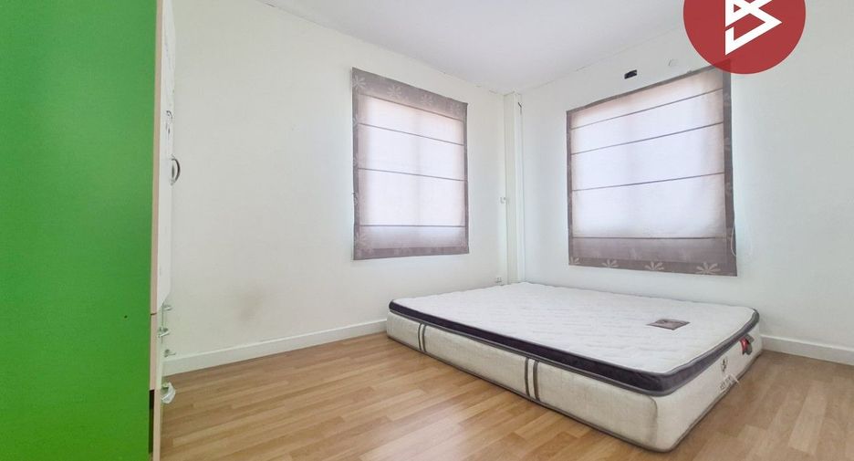 For sale 2 bedrooms townhouse in Mueang Samut Sakhon, Samut Sakhon