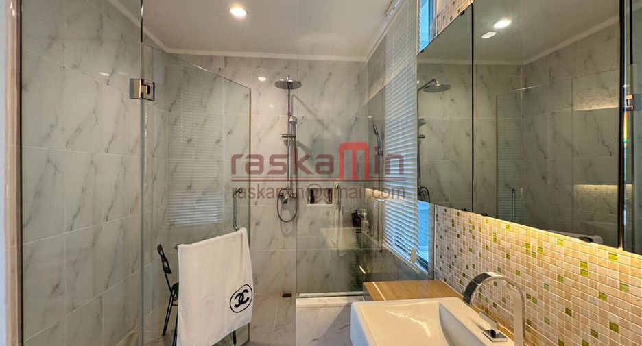 Condo en alquiler de 2 habitaciones en Bang Lamung, Chonburi