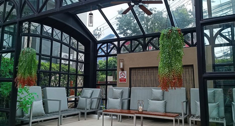 Wohnung zur Miete mit 1 Zimmer in Khlong Toei, Bangkok