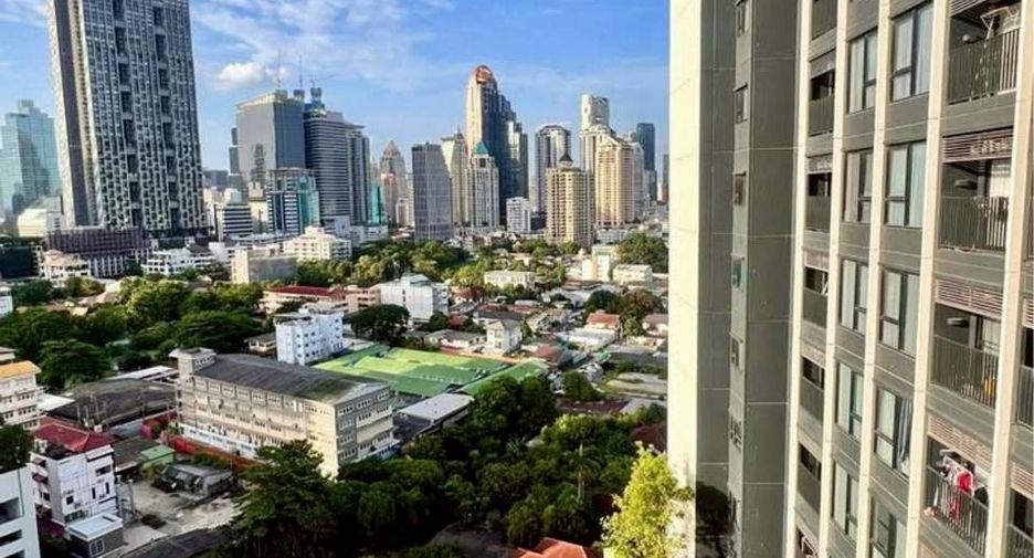 For sale 1 bed condo in Sathon, Bangkok