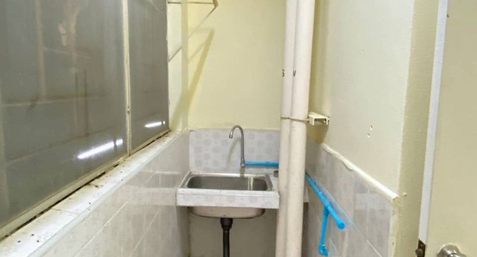 Wohnung zum Kauf mit 1 Zimmer in Bang Sao Thong, Samut Prakan